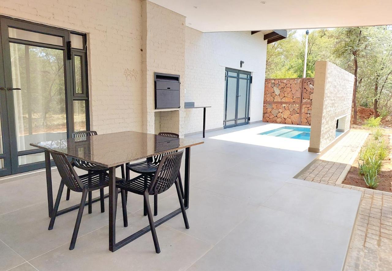 Waterside Cottages & Villas - Self Catering Γκαμπορόνε Εξωτερικό φωτογραφία